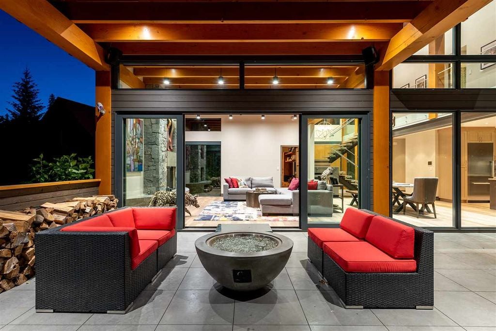 7346 Toni Sailer Ln