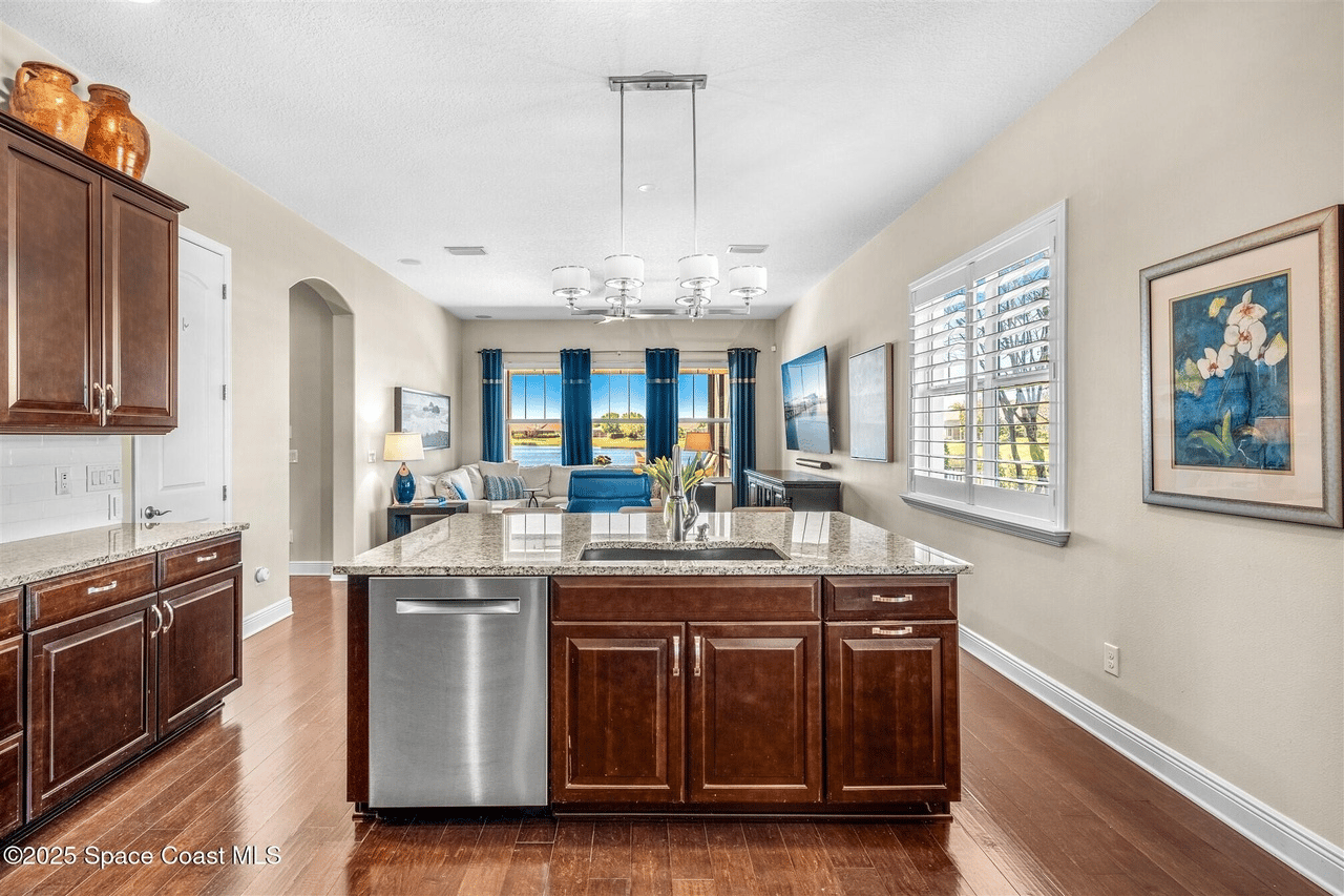 3077 Cortona Dr