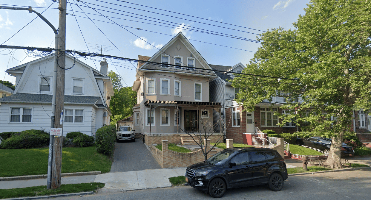 3511 Farragut Rd