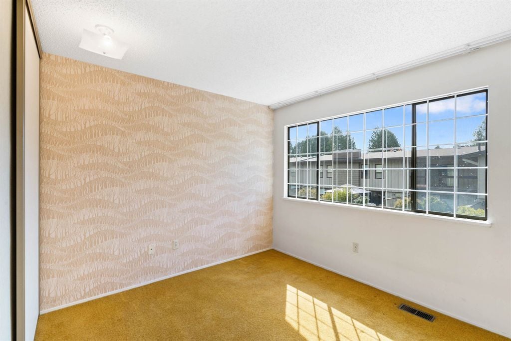 3150 E 58th Ave, #11