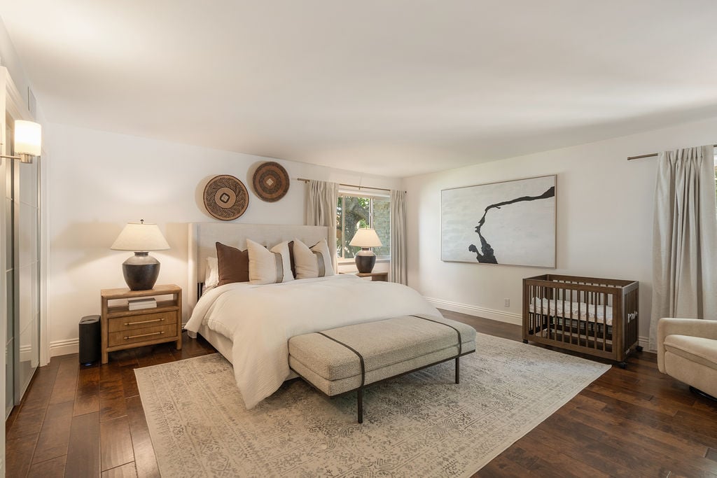 11042 Hunting Horn Drive, North Tustin, CA 