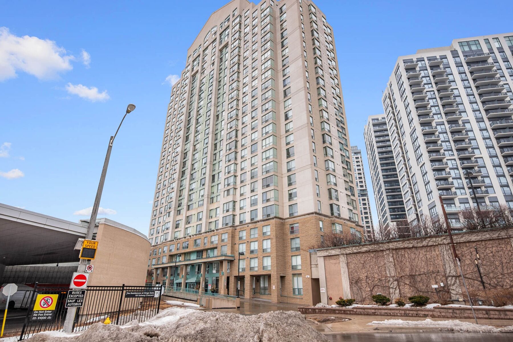 101 Subway Cres #311