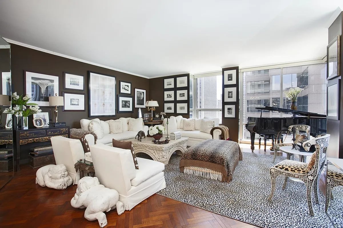 15 W 53rd St