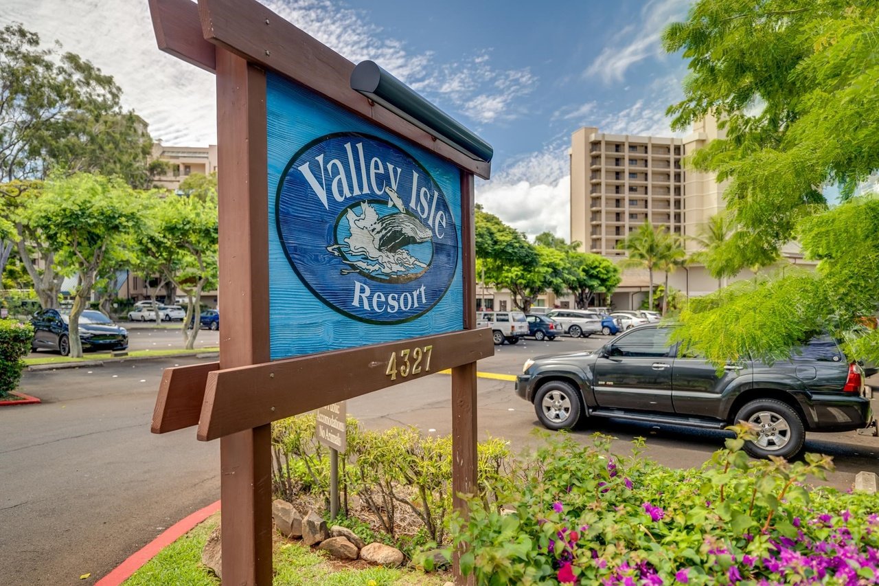 4327 Lower Honoapiilani Rd #901B