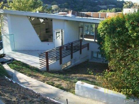 15300 Rayneta Dr., Sherman Oaks 91403