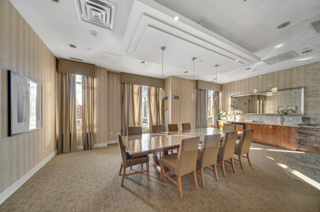 55 Strathaven Dr #1415