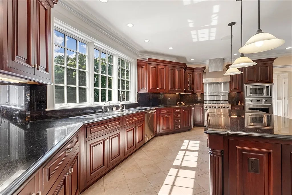 15 Rockport Rd