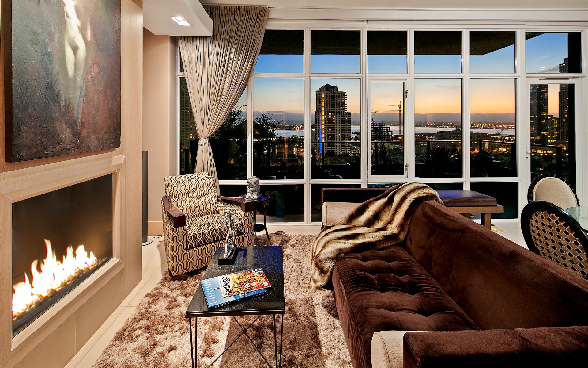 550 Front, #1405