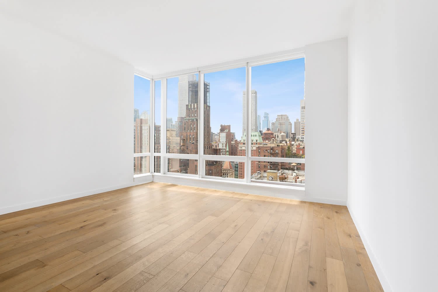 325 Lexington Ave, #19A