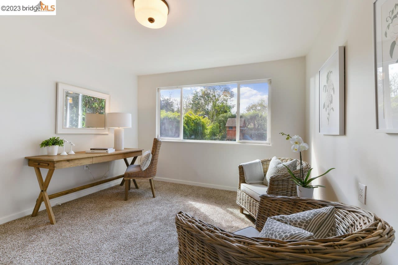361 Alcatraz Ave
