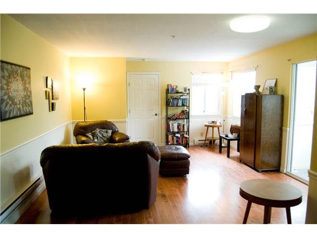 201-2505 E Broadway, Vancouver