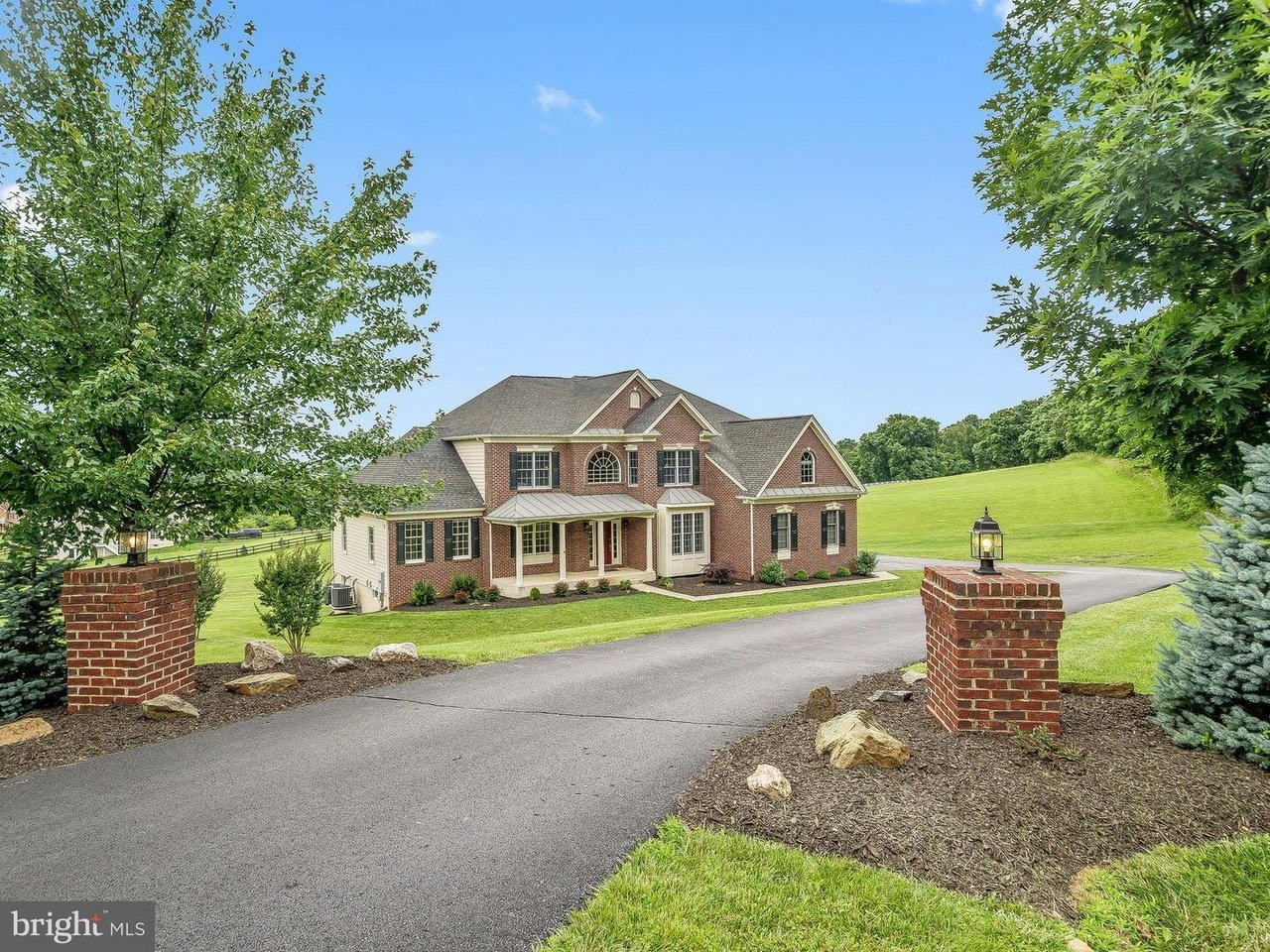 41216 Dutton Ct