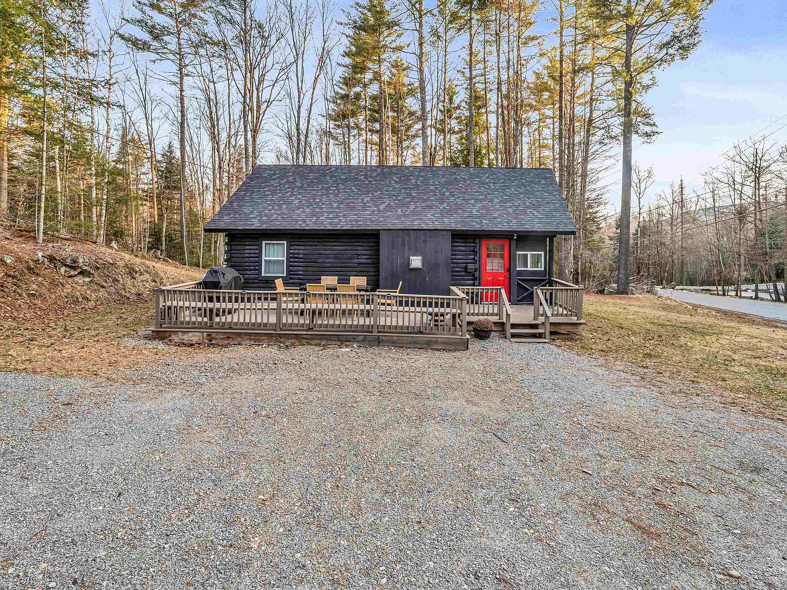59 Pawtuckaway Dr