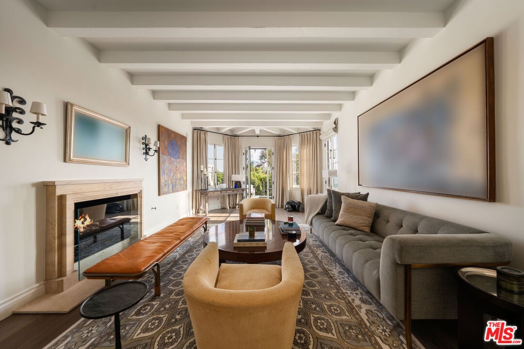 Miller, Los Angeles, 90069