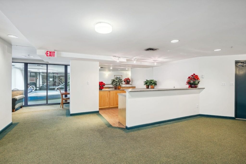 6088 Minoru Blvd, #1003
