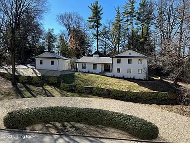 2201 River Bluff Rd
