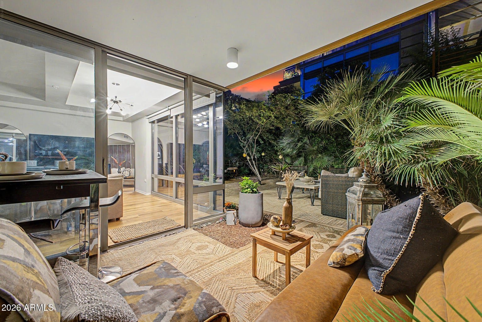7117 E Rancho Vista Dr, #4009