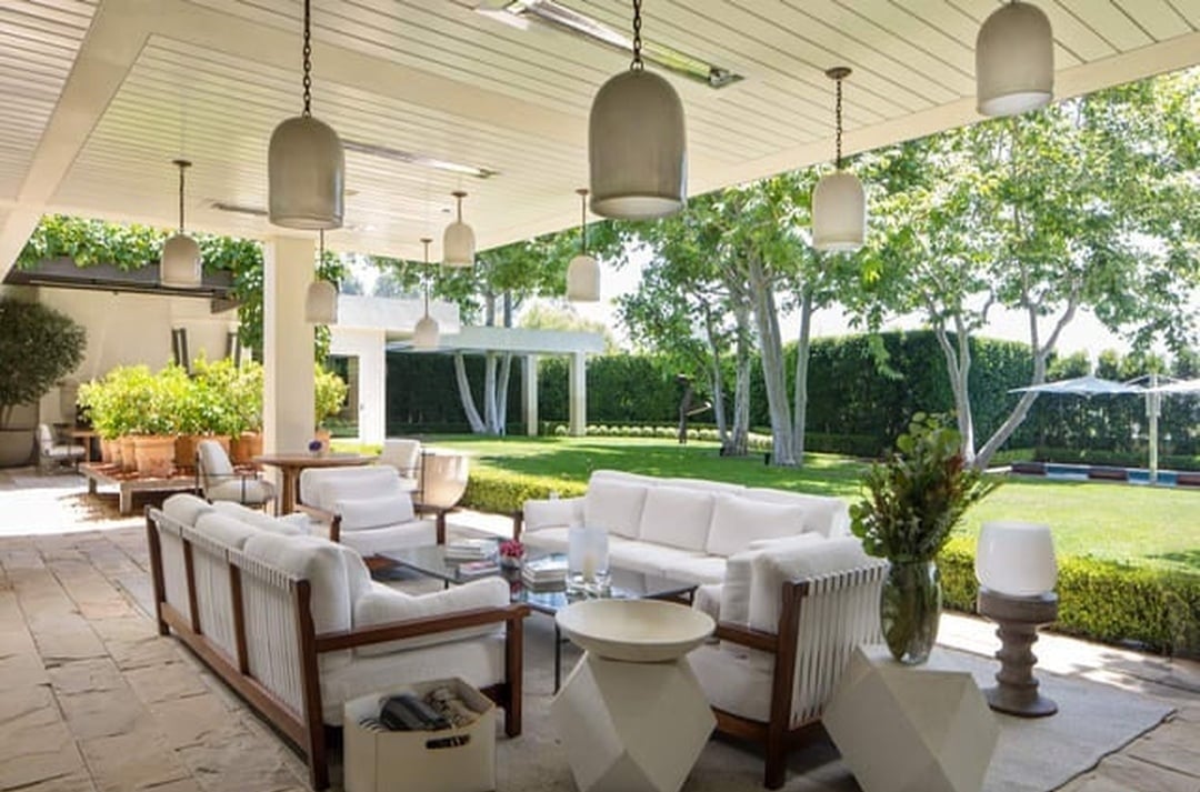 Blissful Manor