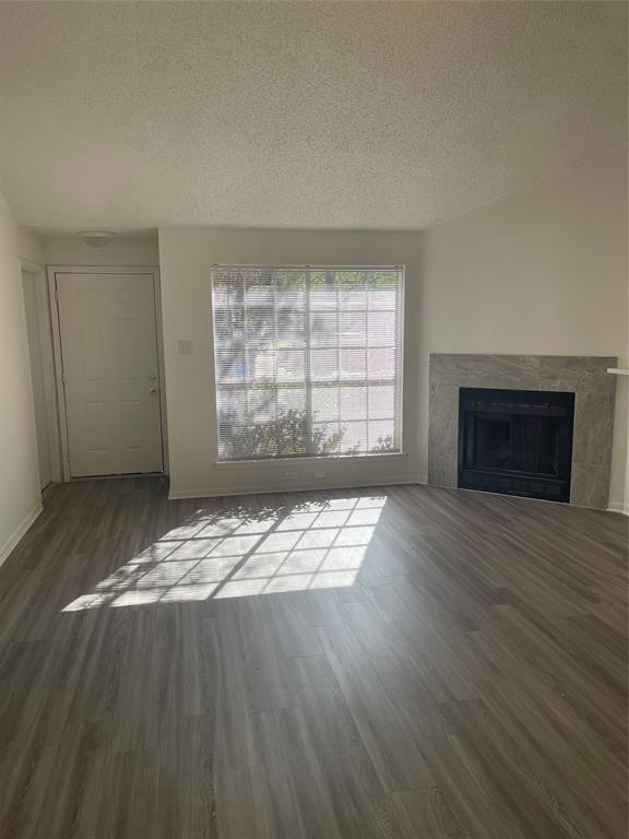 8011 Bluejay Twin Cir