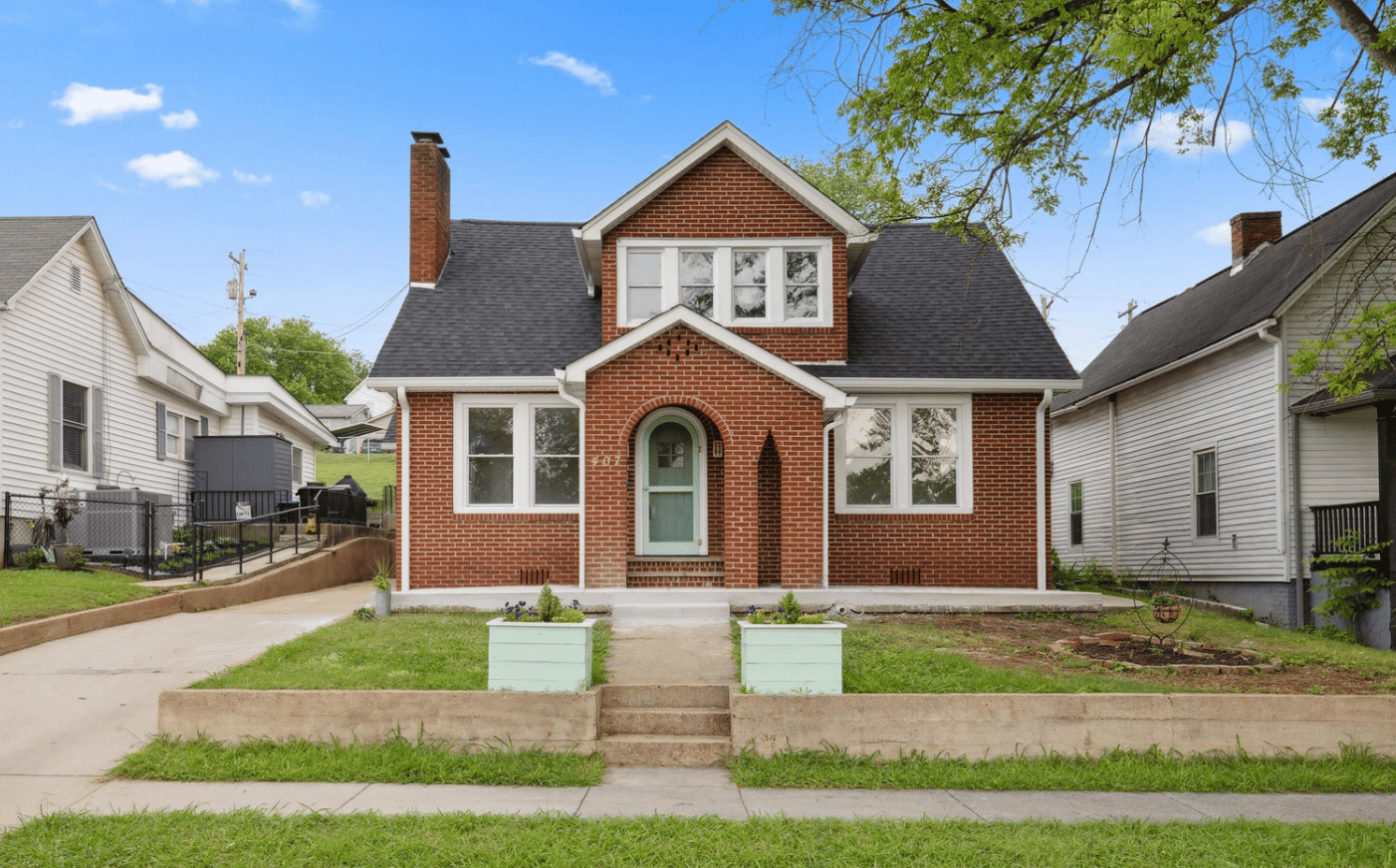 407 W 1st Avenue