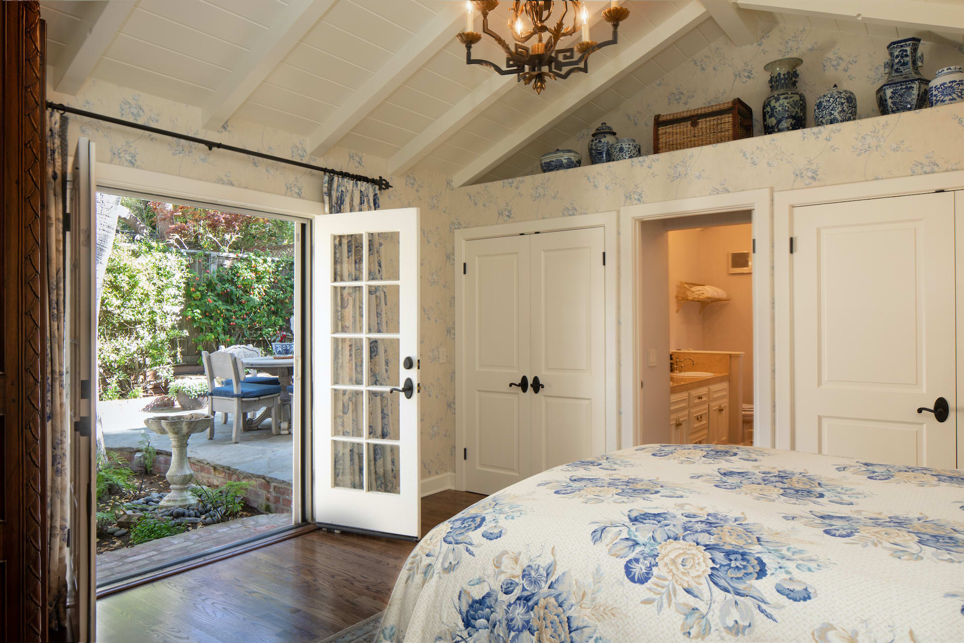 Monte Verde 3 SE of 10th - Carmel by the Sea - Beautiful Home For Sale