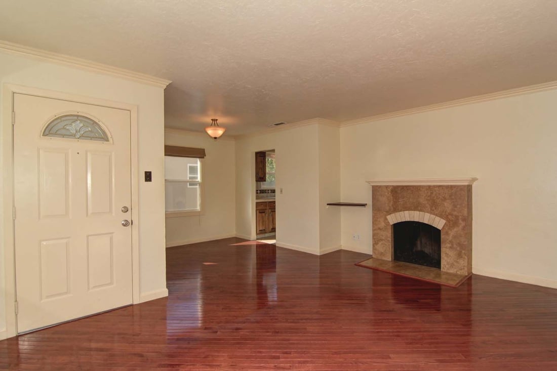 Just Listed! Near Tahoe Park with HUGE Bonus Room!