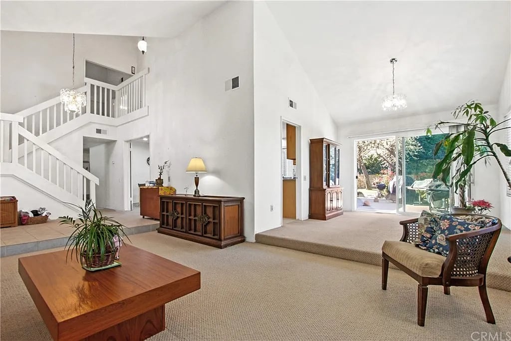 3139 Gotera Dr
