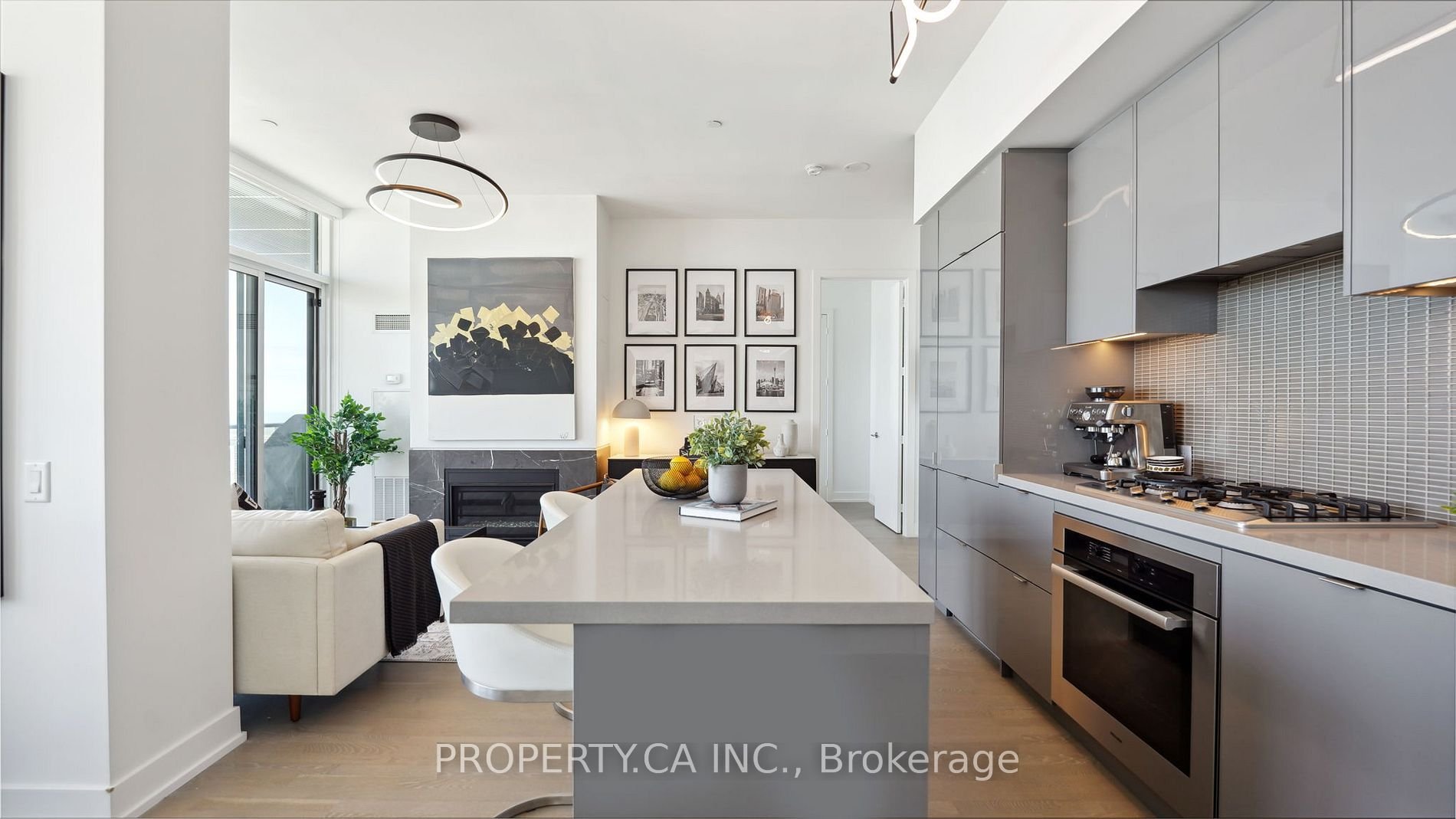 BAY STREET'S CAPTIVATING SUITE