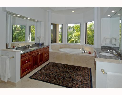 800 N Rio Vista Blvd