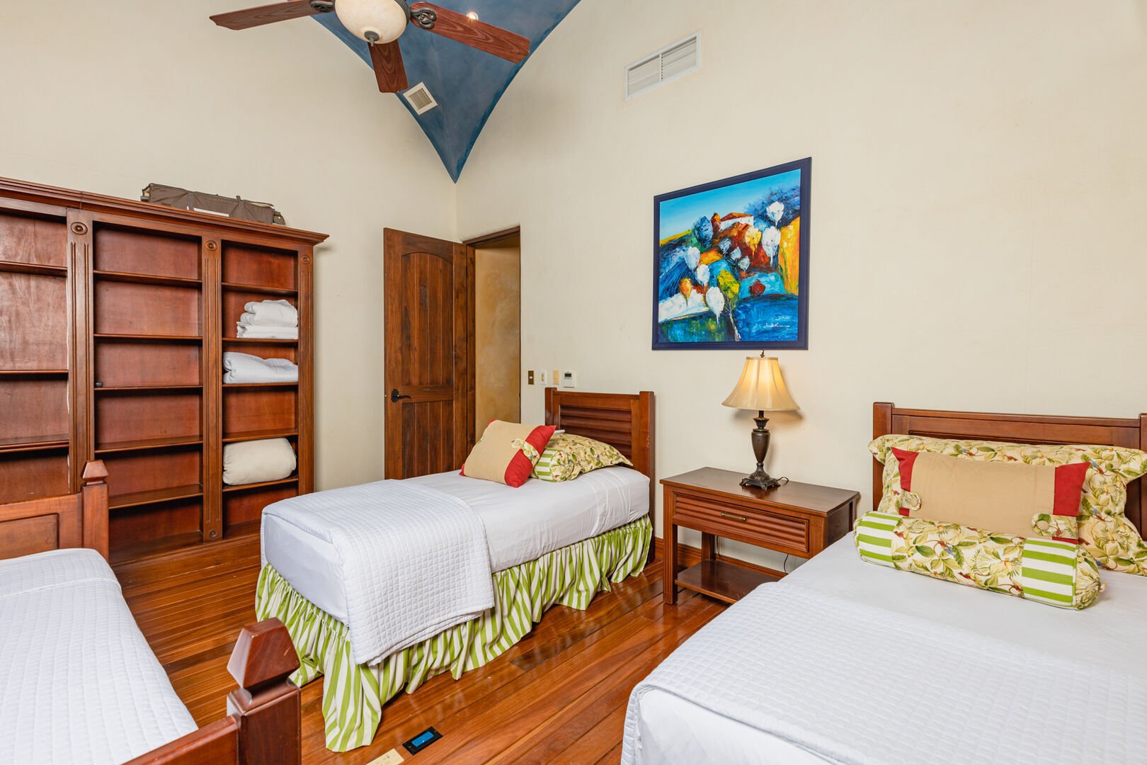 Casa Orquidea | Tvedroom Spanish Colonial in Exclusive Hacienda Pinilla