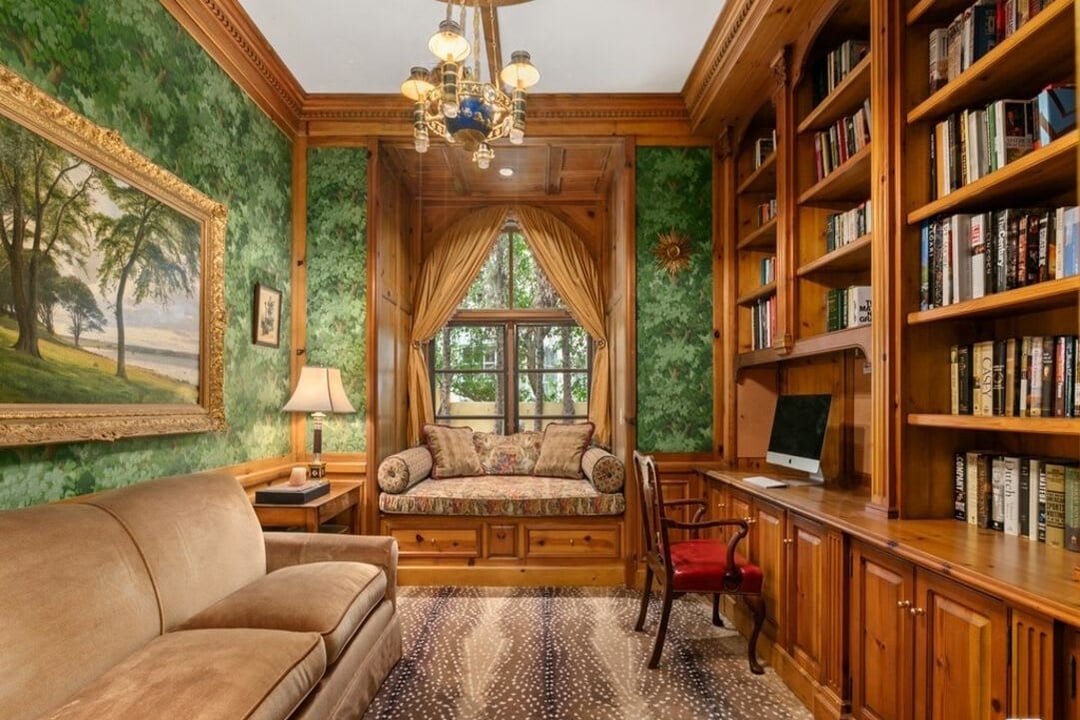 Chateau Sapphire