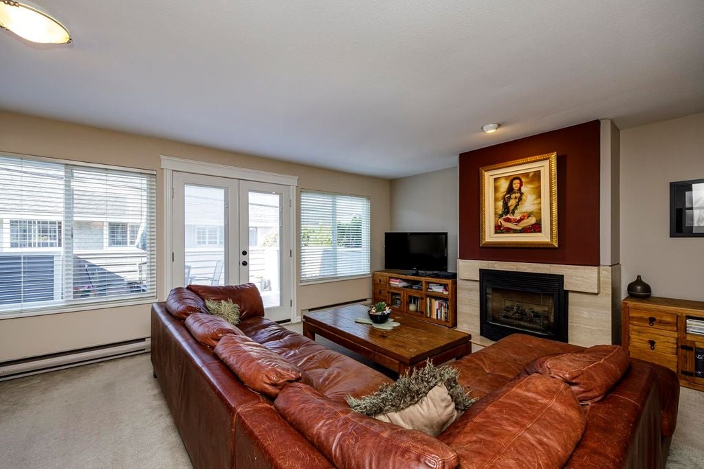 215 E Keith Rd, #2
