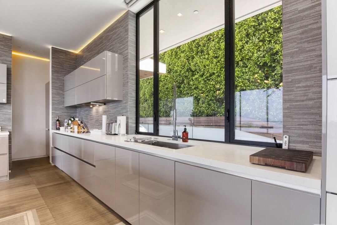 Evercrest Reserve, Mulholland Dr, 90046