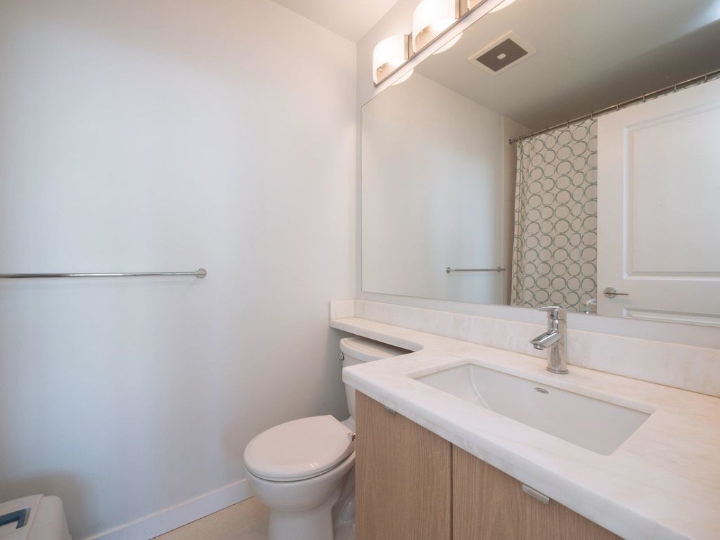 15988 26 Ave, #412