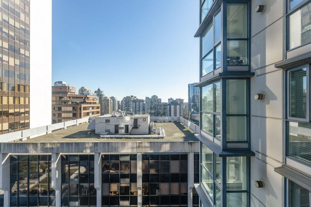 1068 Hornby St, #1602