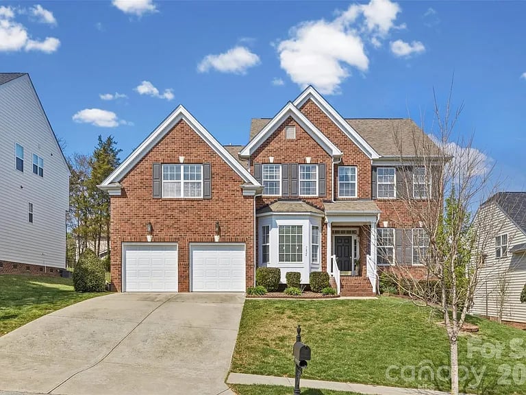 7824 Whisperingwood Dr