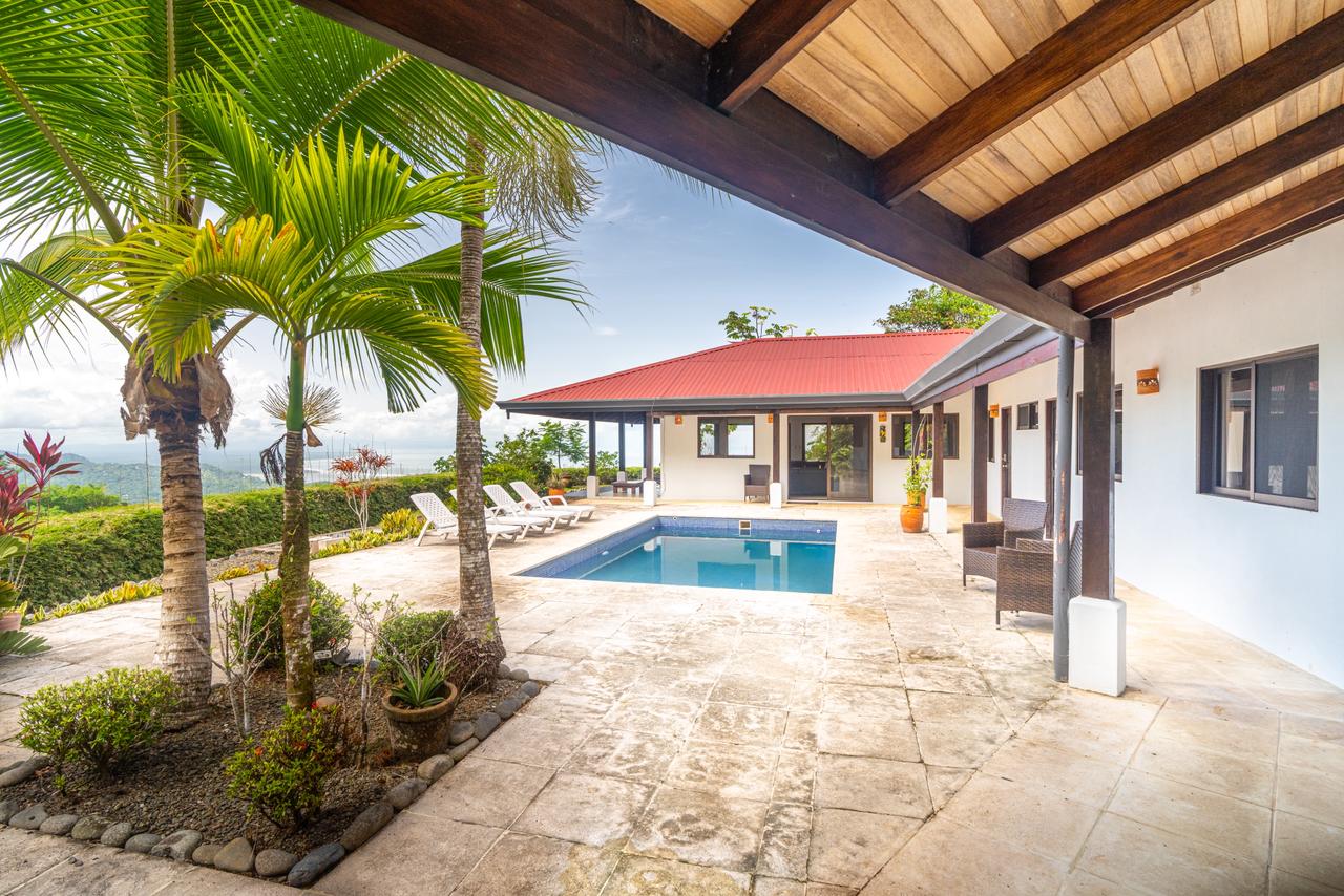 3 Bedroom home in Cinco Ventanas with Incredible Ocean View!