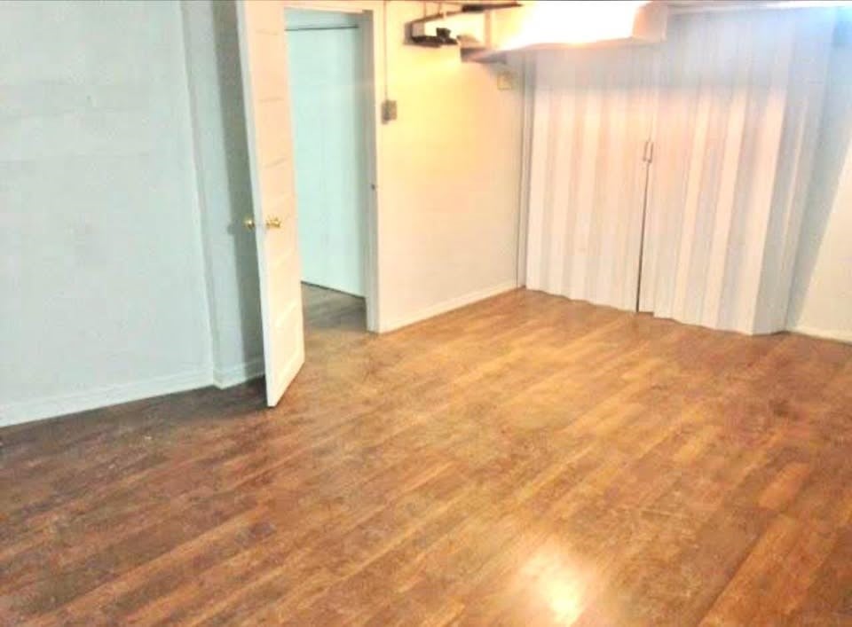 1977 Dundas Street W Unit: Basement