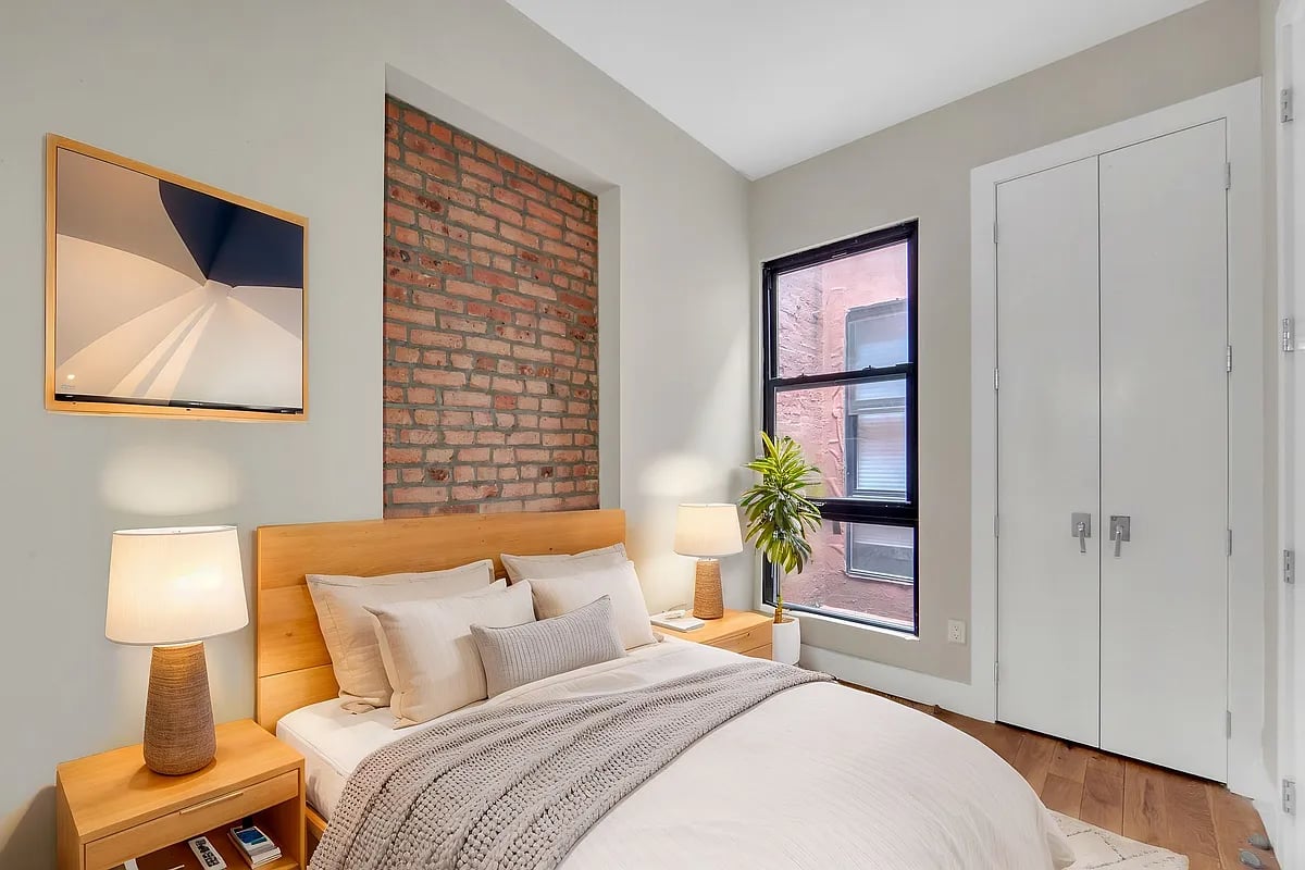 348 St Nicholas Ave 4F