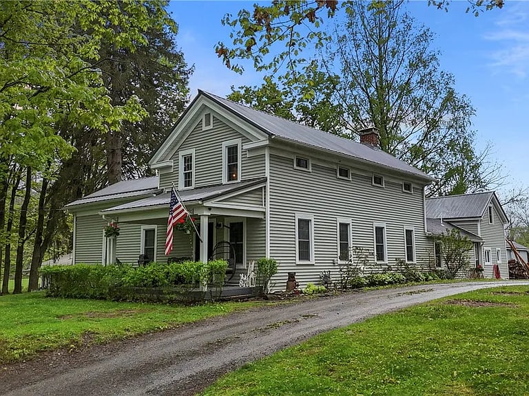 60 South St