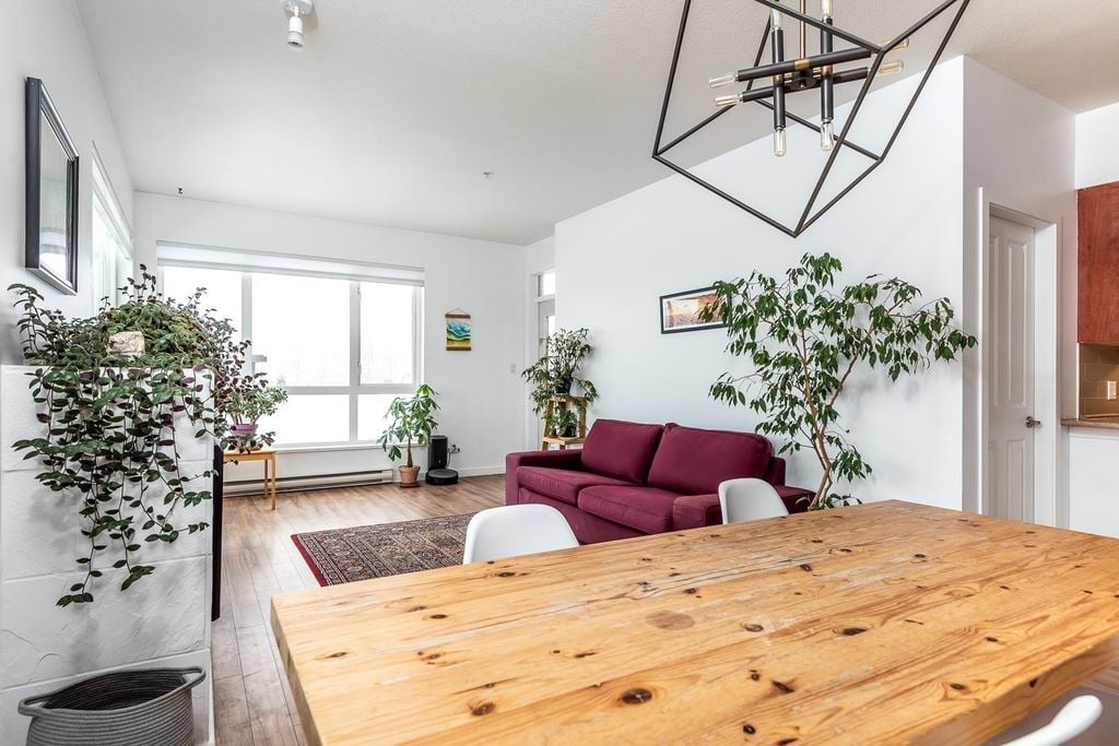 40437 Tantalus Rd, #201