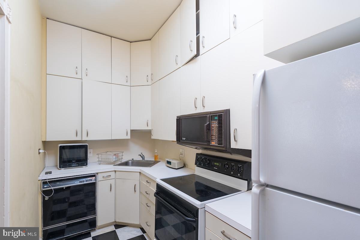 1901 Wyoming Ave NW #21