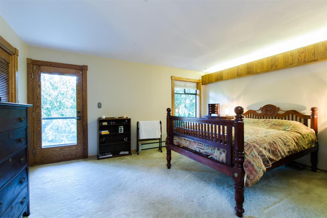 24279 52 Ave