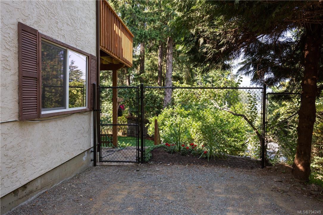 1770 Thrush Rd, Shawnigan Lake