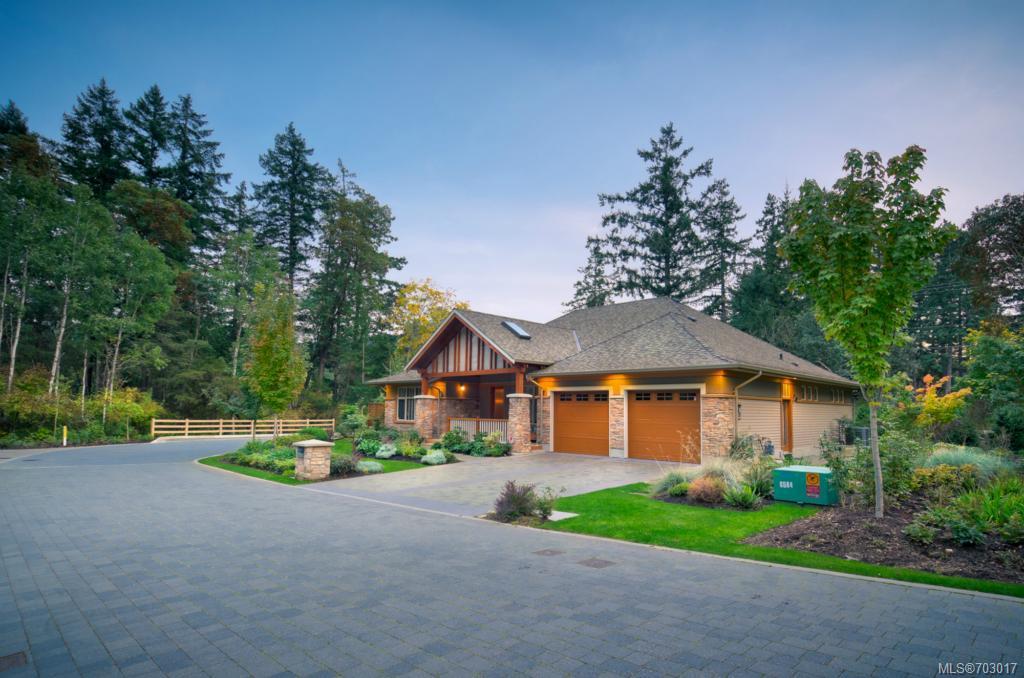 1276 Oceanwood Lane, Saanich