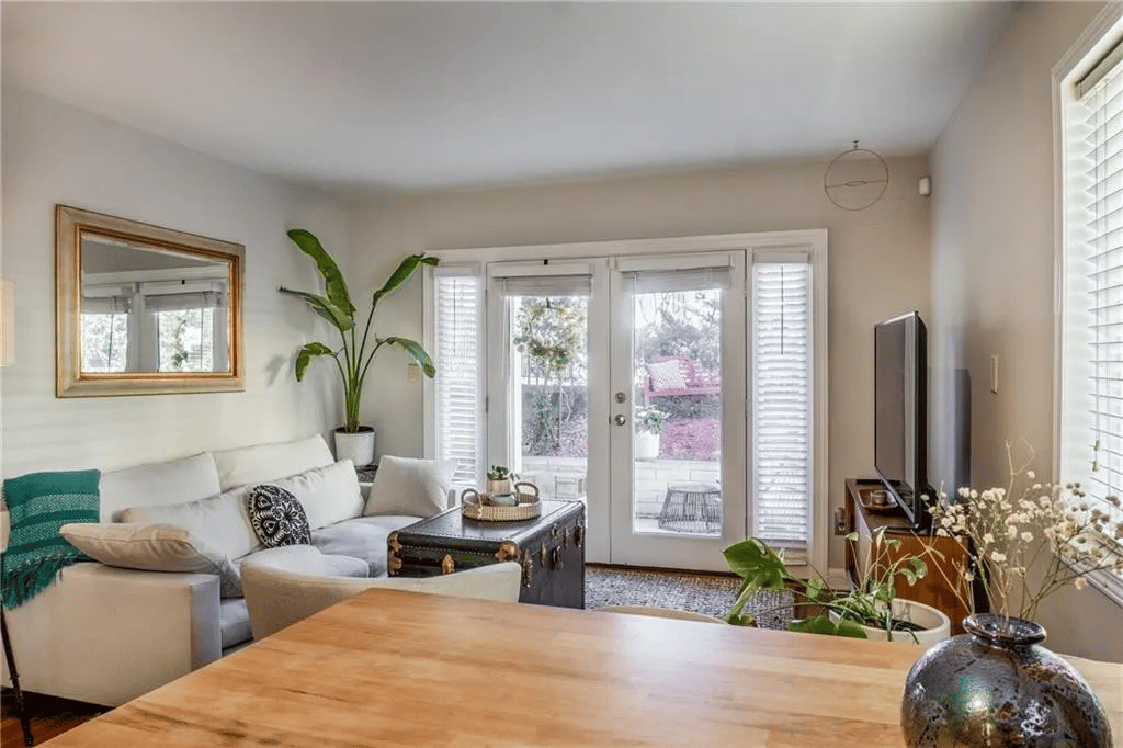 212 Berean Ave SE Apt 1