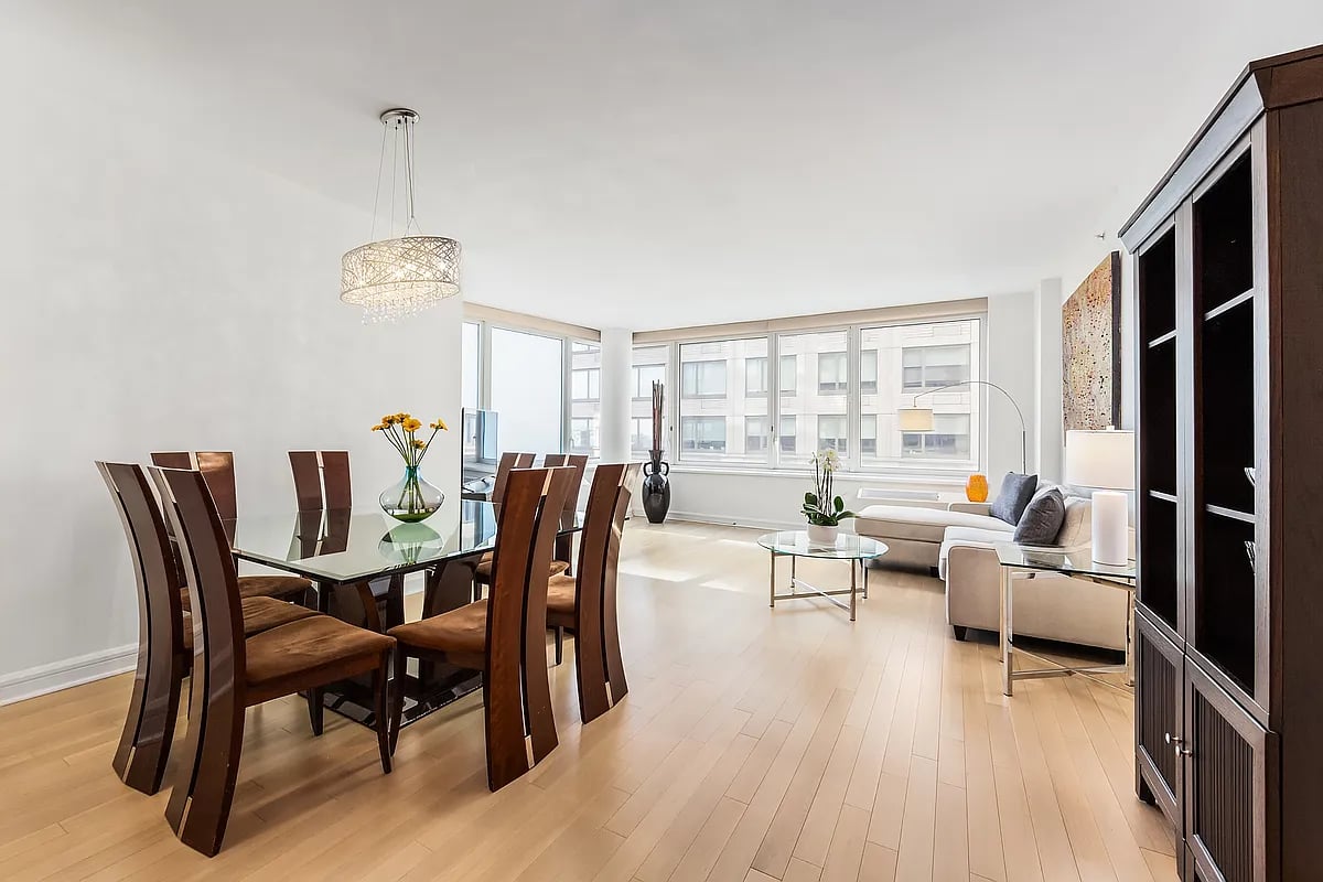 80 Riverside Blvd #5E