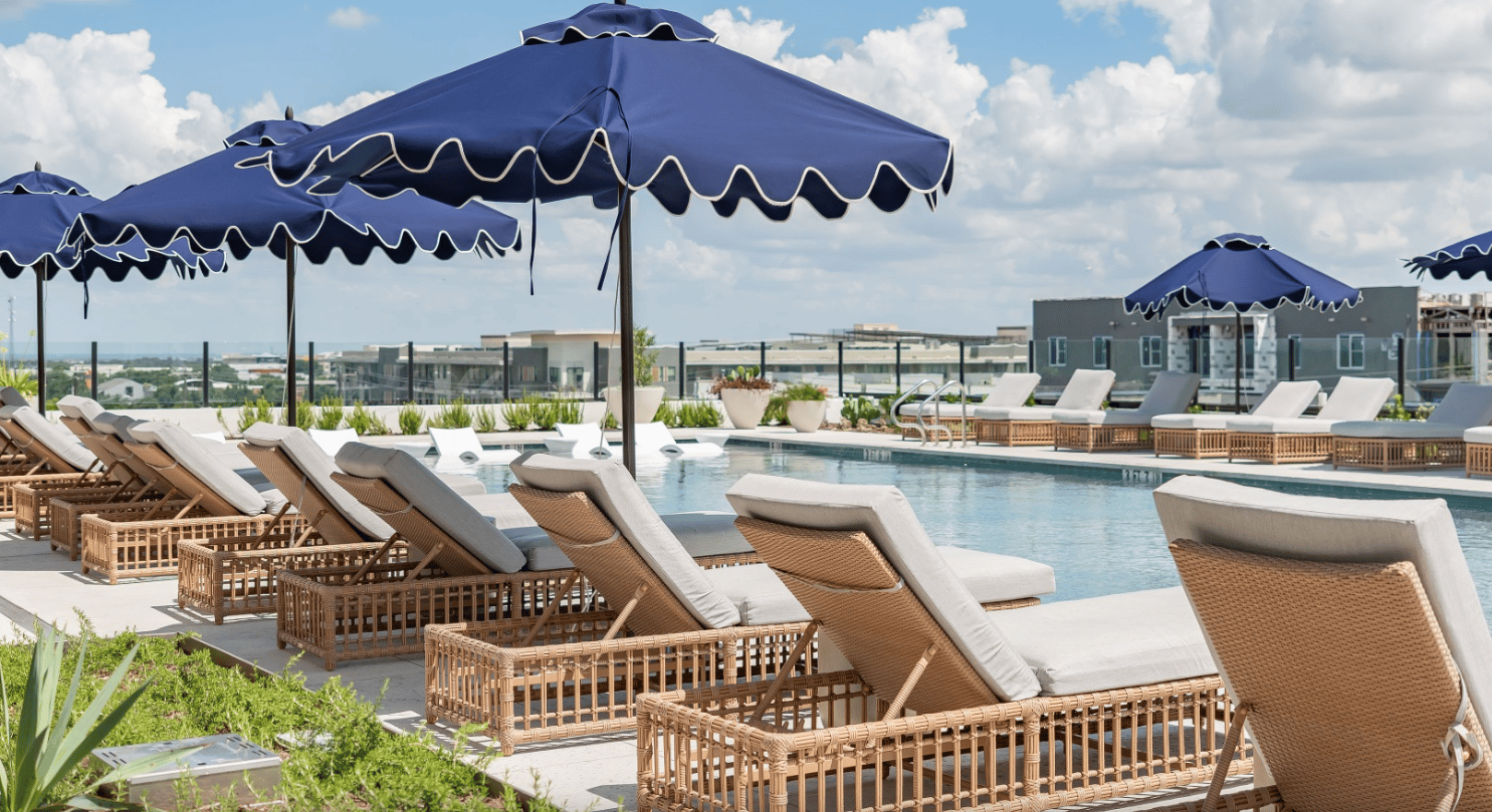Up to 4 WEEKS FREE* on base rent PLUS $1,000 E-Gift Card!
