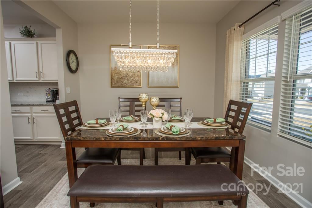 254 Austen Lakes Dr