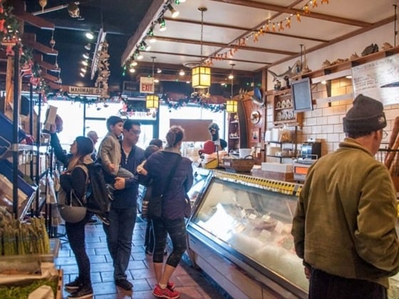 Dirk's Fish & Gourmet Shop